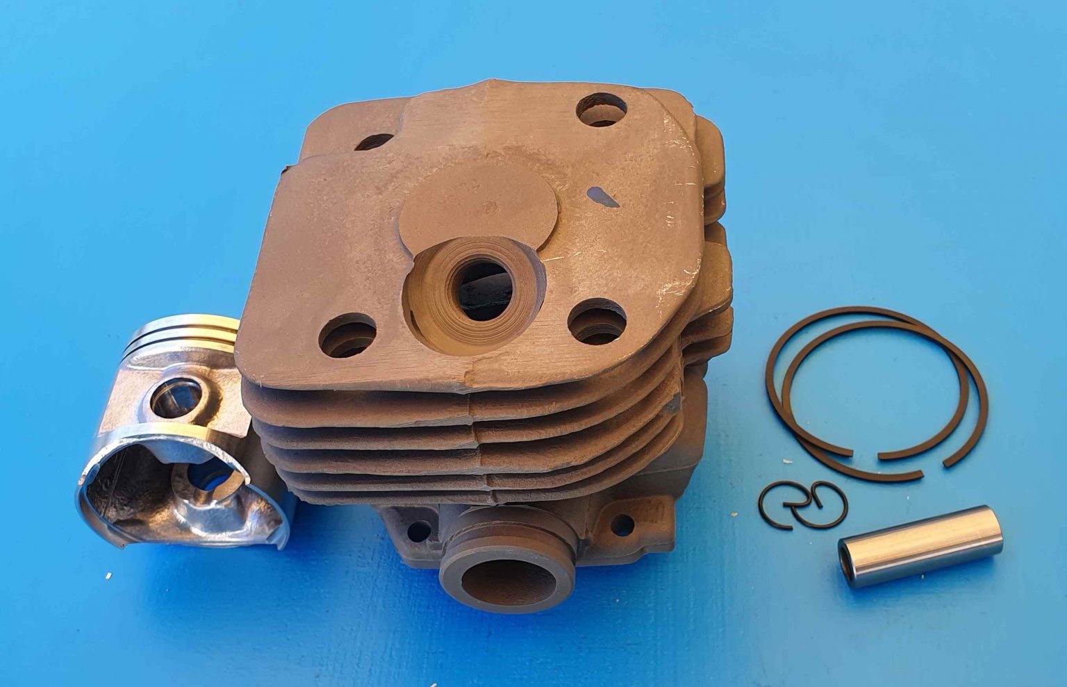 Husqvarna 365, 371, 372 Cylinder kit Chainsaw Parts World