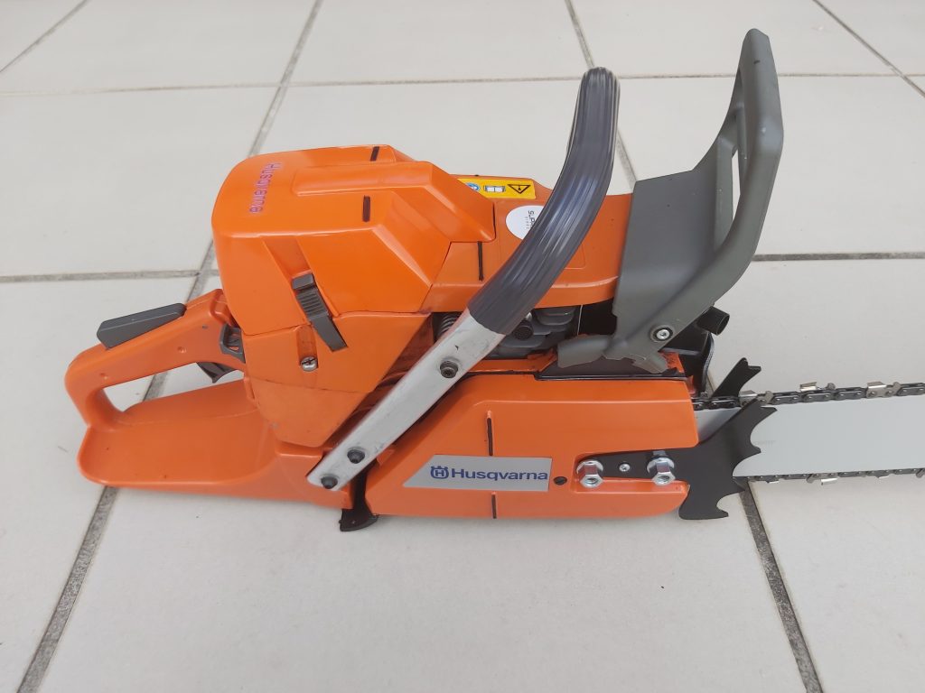 HUSQVARNA 372XP with 24 inch Bar HIGH TOP *Nice Saw* Chainsaw Parts World