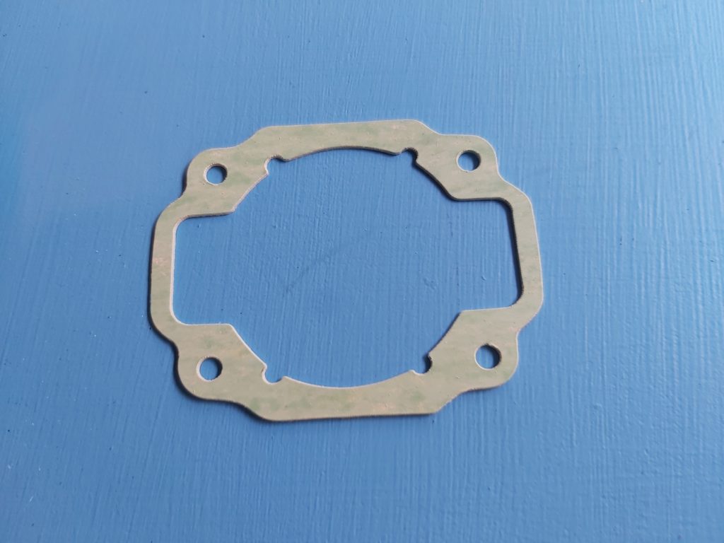 Supporto Antivibrazione (AV Mount) Per Motoseghe Husqvarna 61, 262, 266, 268, 272, 280, 380, 480