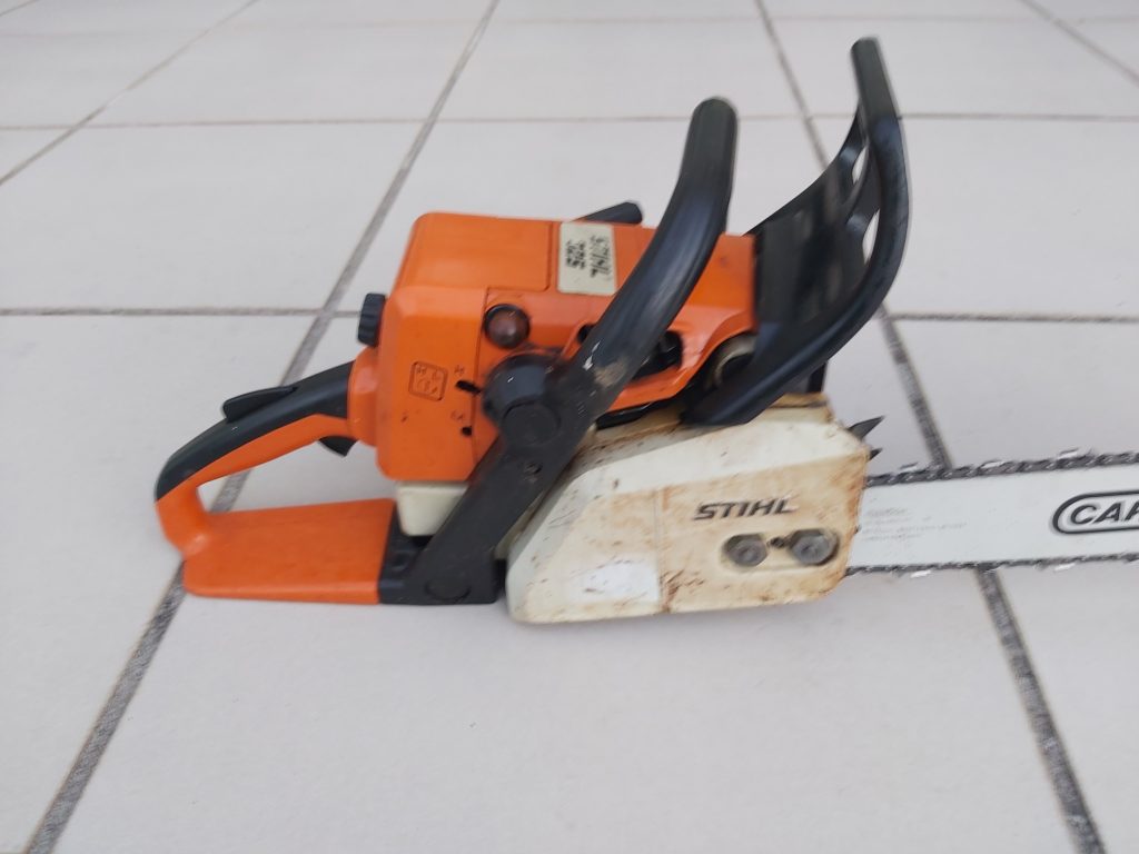 STIHL 025 with 16 inch Bar - Chainsaw Parts World