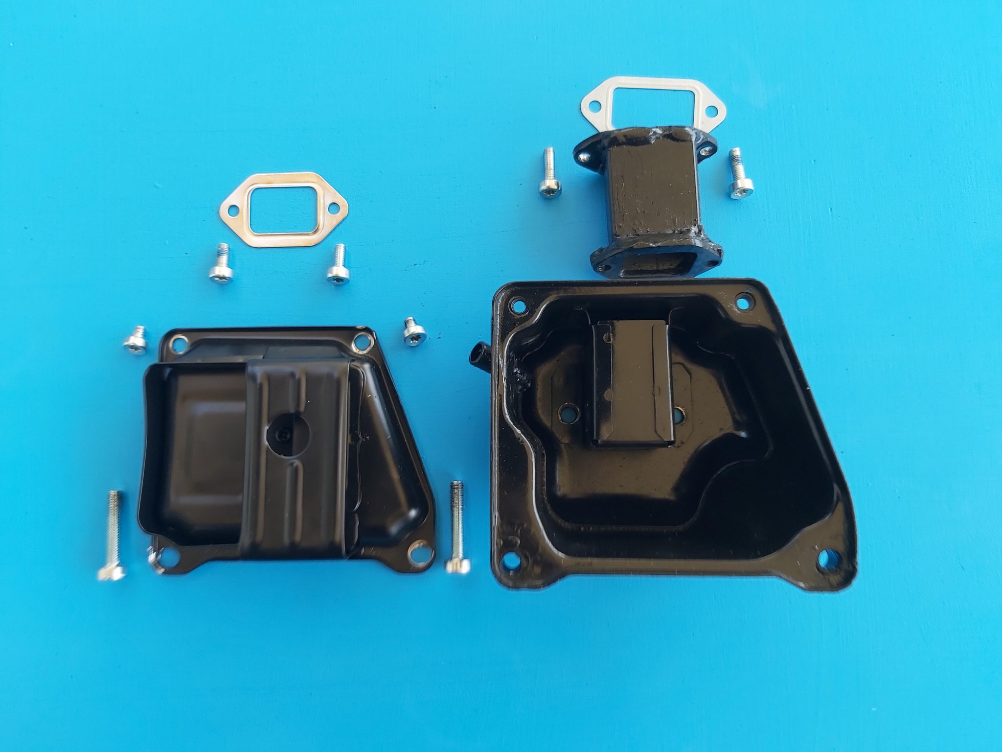 STIHL 084 Muffler Assembly with all Bolts *MODIFIED* Chainsaw Parts World