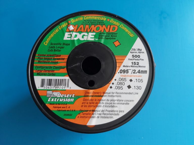 DIAMOND EDGE SQUARE 2.4mm, 2lb Roll (152m) *Made in USA* Chainsaw